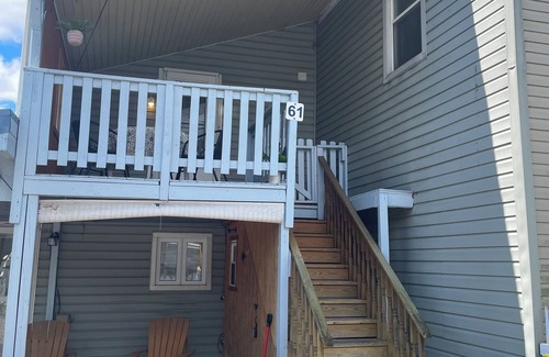 Carlisle Apartment | A charming 2 bedroom apartment a few blocks from Dickson college