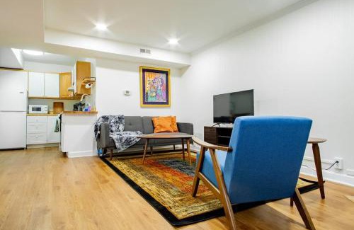 Dupont Circle Apartment | A Classy Corner of DC Minutes walk to Dupont Circle