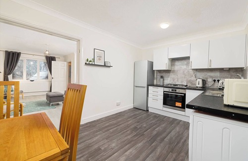 Manchester House | A contemporary detached 3 bed house