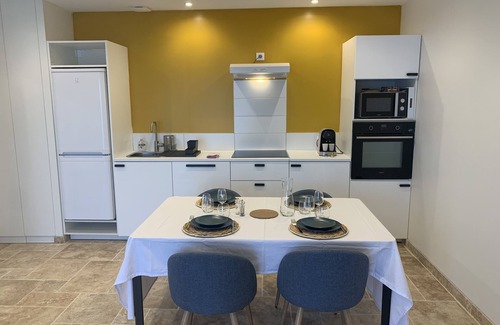 Roullens Apartment | A corner of paradise 2 steps from Carcassonne