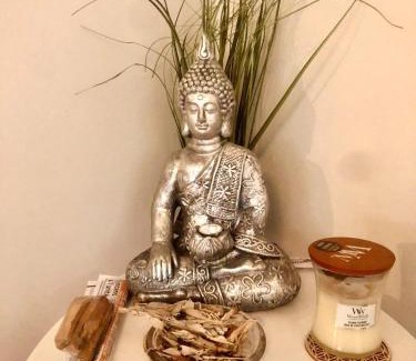 Sigoules Apartment | A cozy little nest in Sigoules with a view