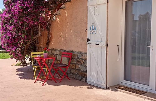 La Marana Apartment | "A CUSTOM NEST by the sea! "