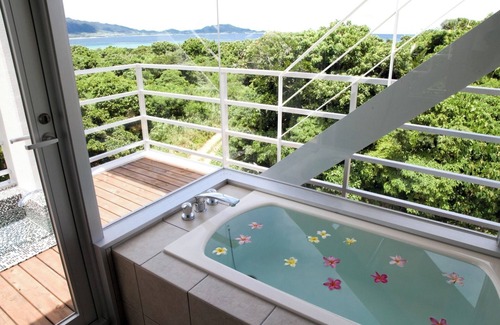 Ishigaki House | A detached house in a great location just 1 minut/Ishigaki Okinawa