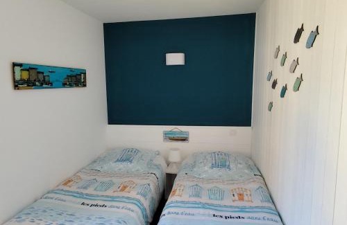 Grandcamp-Maisy House | A deux pas d'la mer