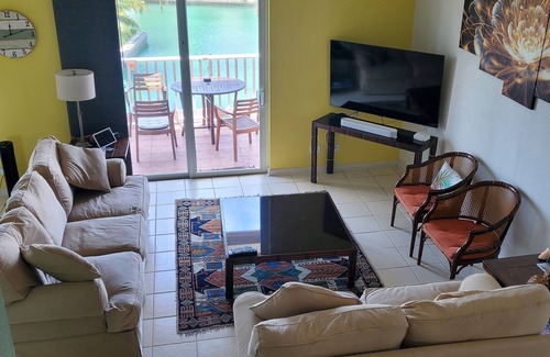 Nassau Condo | A Dream Come True! Ocean view, Beach access, Beautiful Sunsets!