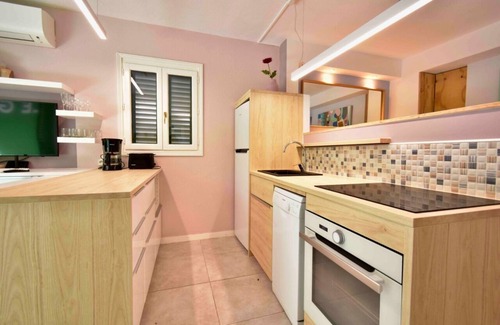 Orient Bay Apartment | A few steps from Orient Bay beach