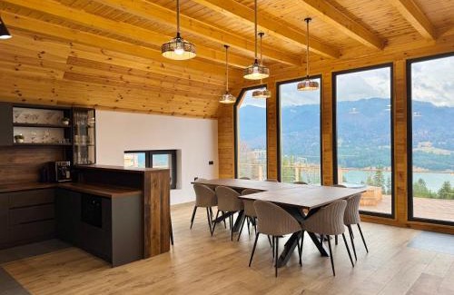Bistrita Bargaului Cabin | A-Frame Belvedere Colibița