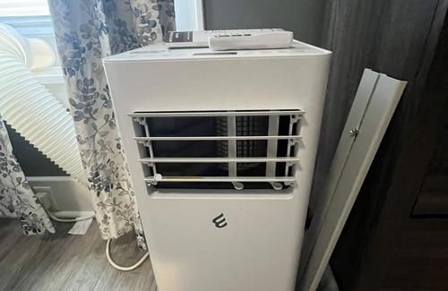 La Porte House | A-Frame Charmer! NEW freshly renovated, all new furnishings 2 br