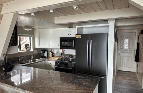 Brockway Cabin | A Frame with an A+ View