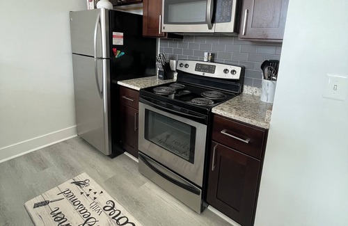 Mount Vernon Apartment | A Gem In The City | 1 Bd Dowtown Apt