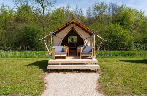 Zeewolde House | A Glamping Lodge with extra sleeping tent