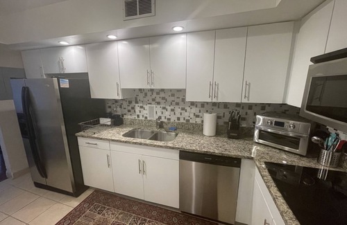 Hollywood South Central Beach Condo | A Great Deal! Oceanview 2 Bedroom Luxurious Condo Hollywood Beach