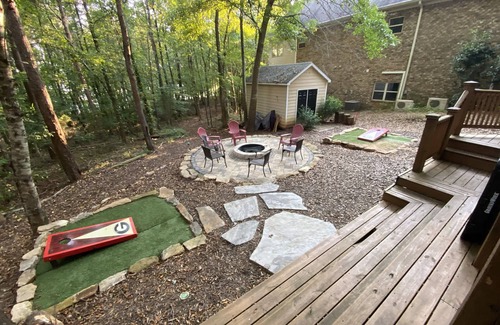 Gainesville House | A Great Escape- Premium Rental for the Summer