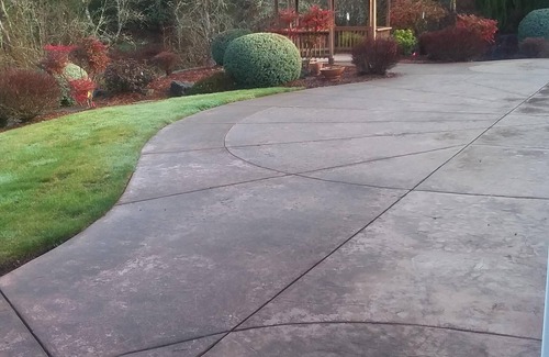 West Stayton House | A Haven For Business Travelers