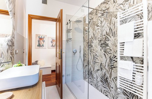 Casal Monastero Bed & Breakfast | A haven of pure relaxation and elegance. Be enraptured by the Sabine Suite.