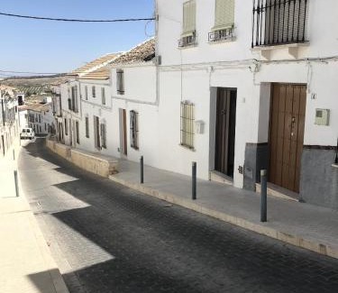 Estepa House | A hidden gem in Estepa. With Dip pool, WiFi, BBQ!