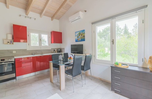 Giannades House | A - Holidayhome 2-4 people/living in the middle of an olive grove, 3km to sea,