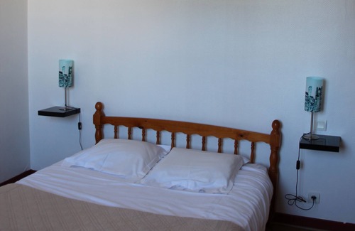 Bernieres-sur-Mer House | A large 17th century dwelling house 300 meters from the beach.