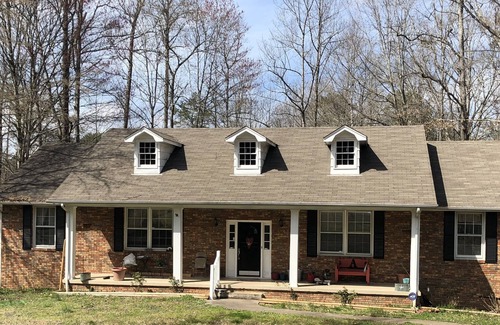 Oak Ridge House | A Little Country Near The City
