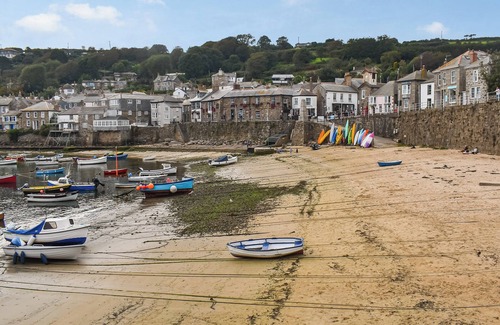 Mousehole Cottage | A little piece of heaven in the heart of Mousehole.