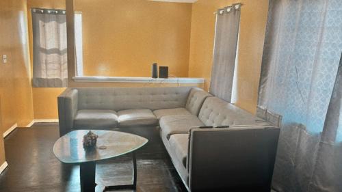 Queens Apartment | A little piece of home
