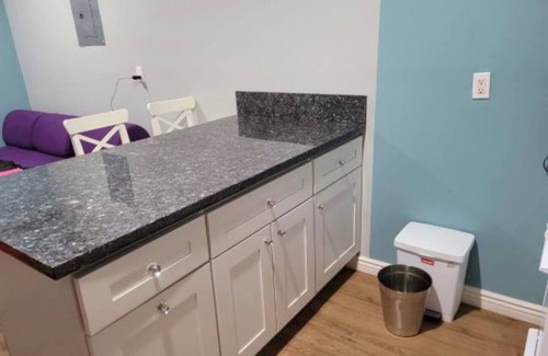 Washington Culver Apartment | a nice little one bedroom.
