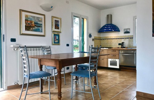 Santo Stefano al Mare House | A peaceful Paradise facing the Sea