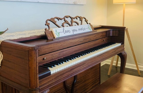 Harrisonburg House | A peaceful place to stay - 30 mins to Massanutten Resort.