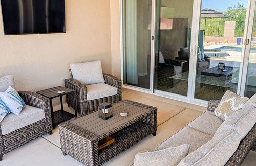 Marana House | A perfect Arizona getaway in Dove Mountain w heated pool & gated community.
