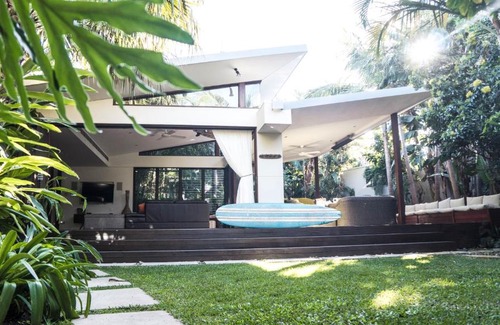 Broken Head House | A PERFECT STAY - Pavilion 2 at Broken Head