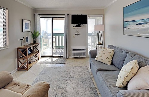 The Dunes Condo | A place at the beach III 9530-2H, Oceanfront Bliss Awaits in Myrtle Beach