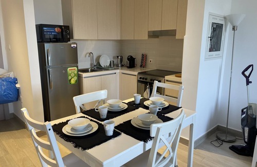 Abu Dhabi Apartment | A Place To Stay n1BR apartment nWater’s edge/Yas island