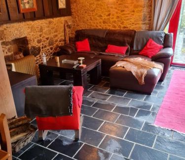 Vilasantar Ski Chalet | A Pontiga I Casa Rural