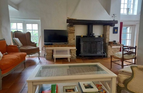 Luzarches House | A real cottage 30 km from Paris