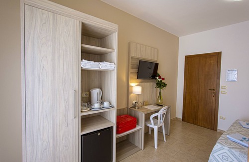 Uggiano la Chiesa Bed & Breakfast | A relaxing holiday with all the services included ! B&B Aia Grande