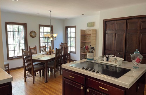 Saint Helena Island House | A serene cottage, ISLAND PSALMS, on the Green with-Golf Cart and Amenity Cards.