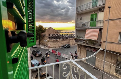 Molfetta Apartment | A short walk from the port of Molfetta, Family apartment with sea view.