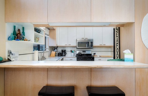 Lodge Hill House | A Skyhigh Retreat: 2 BR, 2 BA House in Cambria, Sleeps 4