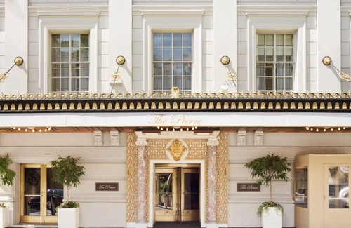 Central Park South Hotel | A Slice of NYC History: Sparkling Central Park Stays at The Pierre