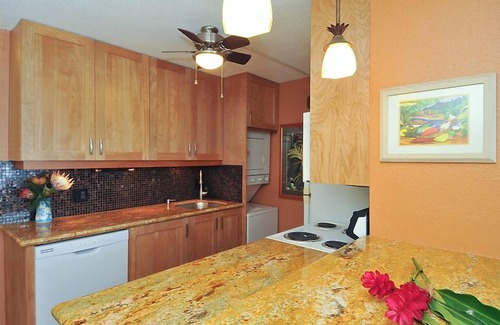 Maalaea Condo | A Slice of Paradise in Oceanfront Condo (Island Sands)