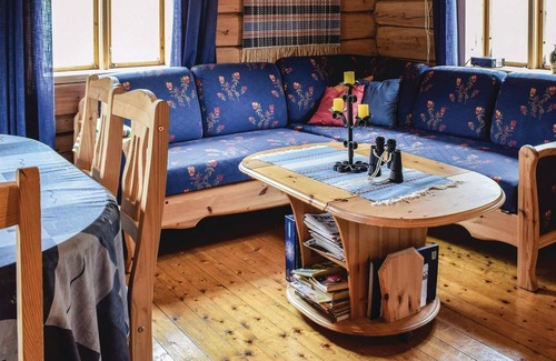 Naustdal House | A small vacation paradise on an island in Nesvatnet, all to yourself.