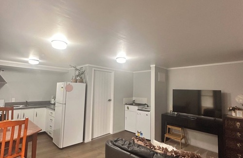 Springfield Apartment | A space of your own. nCentral and peaceful.