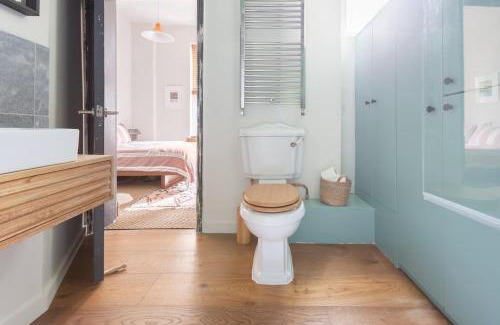 Addison Apartment | A Spacious Home with Style