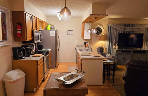 Kiska Beach Cottage | A Special Getaway!