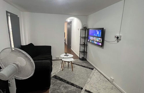 Mill Road Apartment | A stay on the vibrant Mill Road