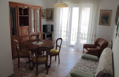 Viareggio Apartment | A stone's throw from the sea and inside the Carnival!