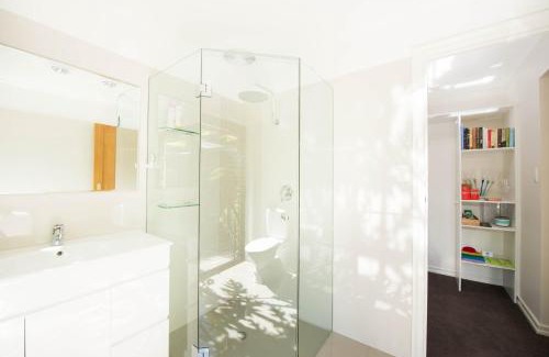 Mount Barker House | A Suite Spot in the Hills
