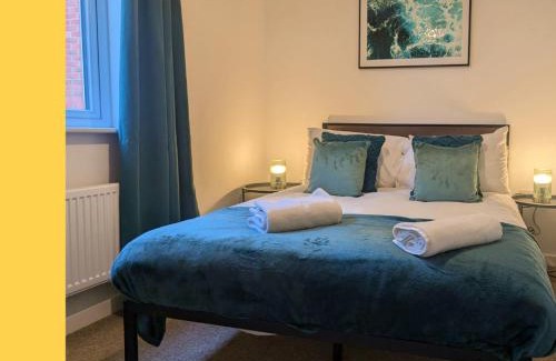 Margam House | A Swansea Getaway - 3 Bedroom Home with Hot Tub