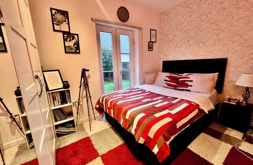Greenhithe Apartment | A Touch of Comfort