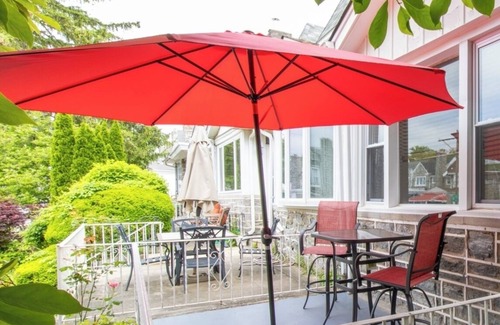 Overbrook House | A touch of Heaven ☀️Elegant and Cozy Home near Saint Joseph University With AC